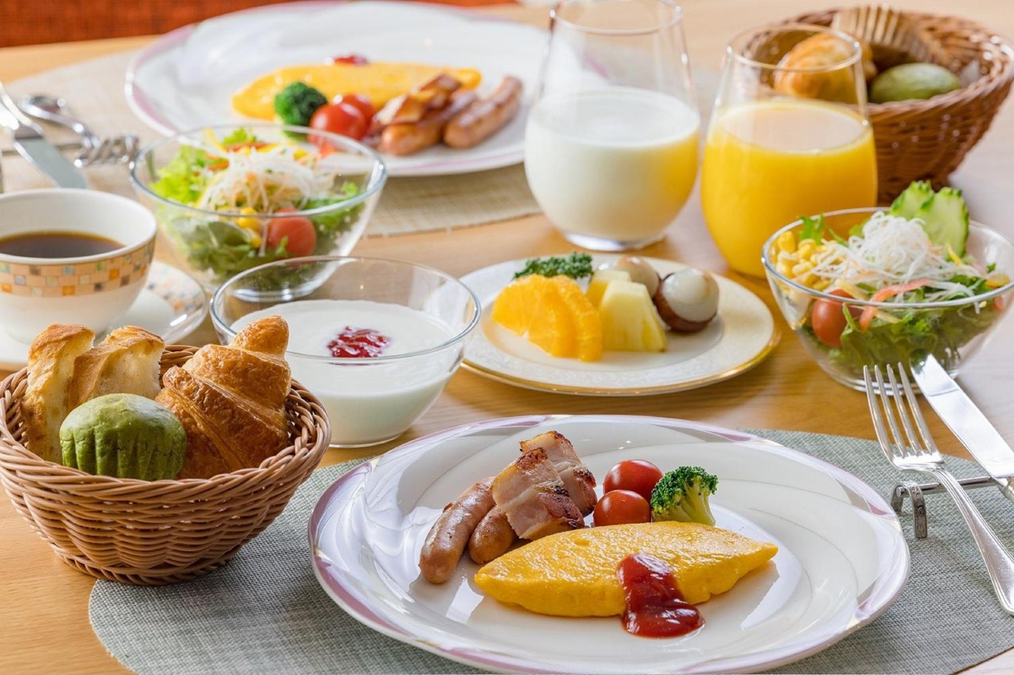 Hotel Associa Shizuoka Exterior photo A German breakfast